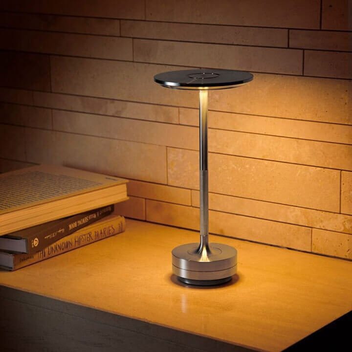 LED table lamp | Adjustable light colors