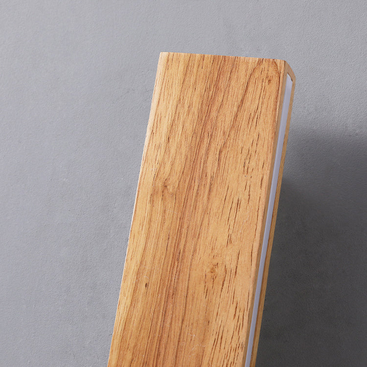 LED Wandleuchte aus Holz | Schlankes Design