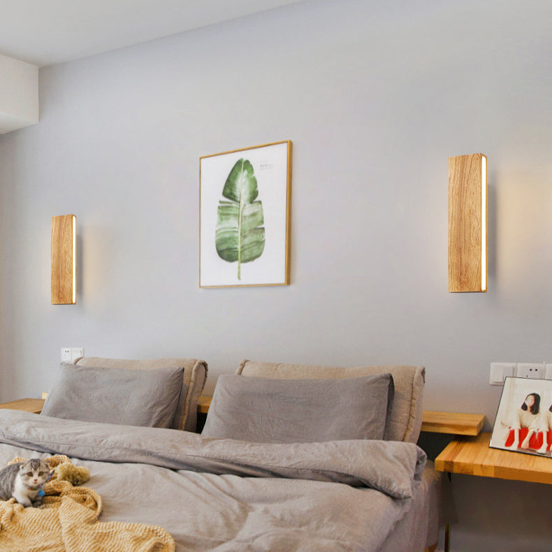 LED Wandleuchte aus Holz | Schlankes Design