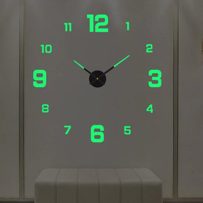 Moderne Wand­uhr mit Kreativem Design | Blickfang