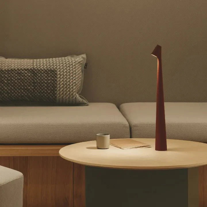 Tischleuchte | Minimalist Eleganz trifft auf Flexibilität