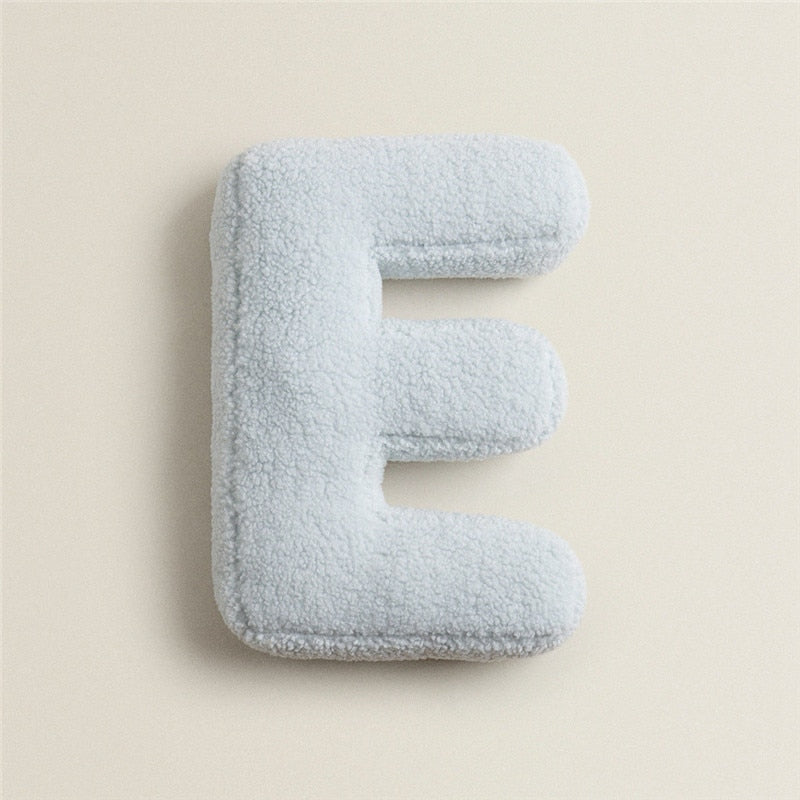 Alphabet Buchstaben Kissen | Dekoratives Design