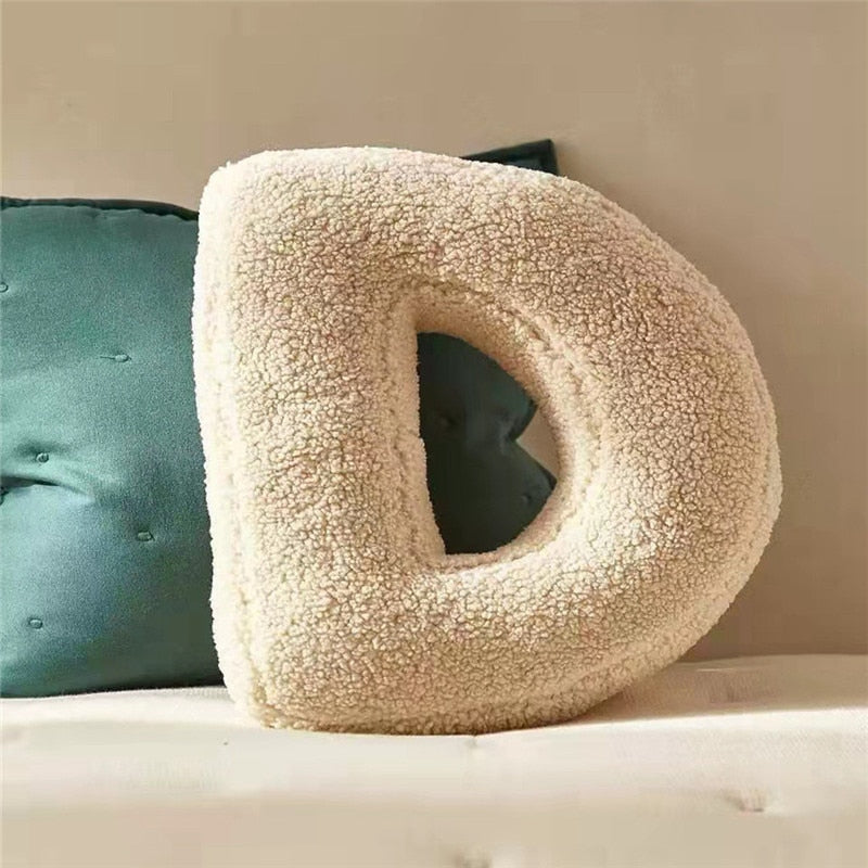 Alphabet Buchstaben Kissen | Dekoratives Design