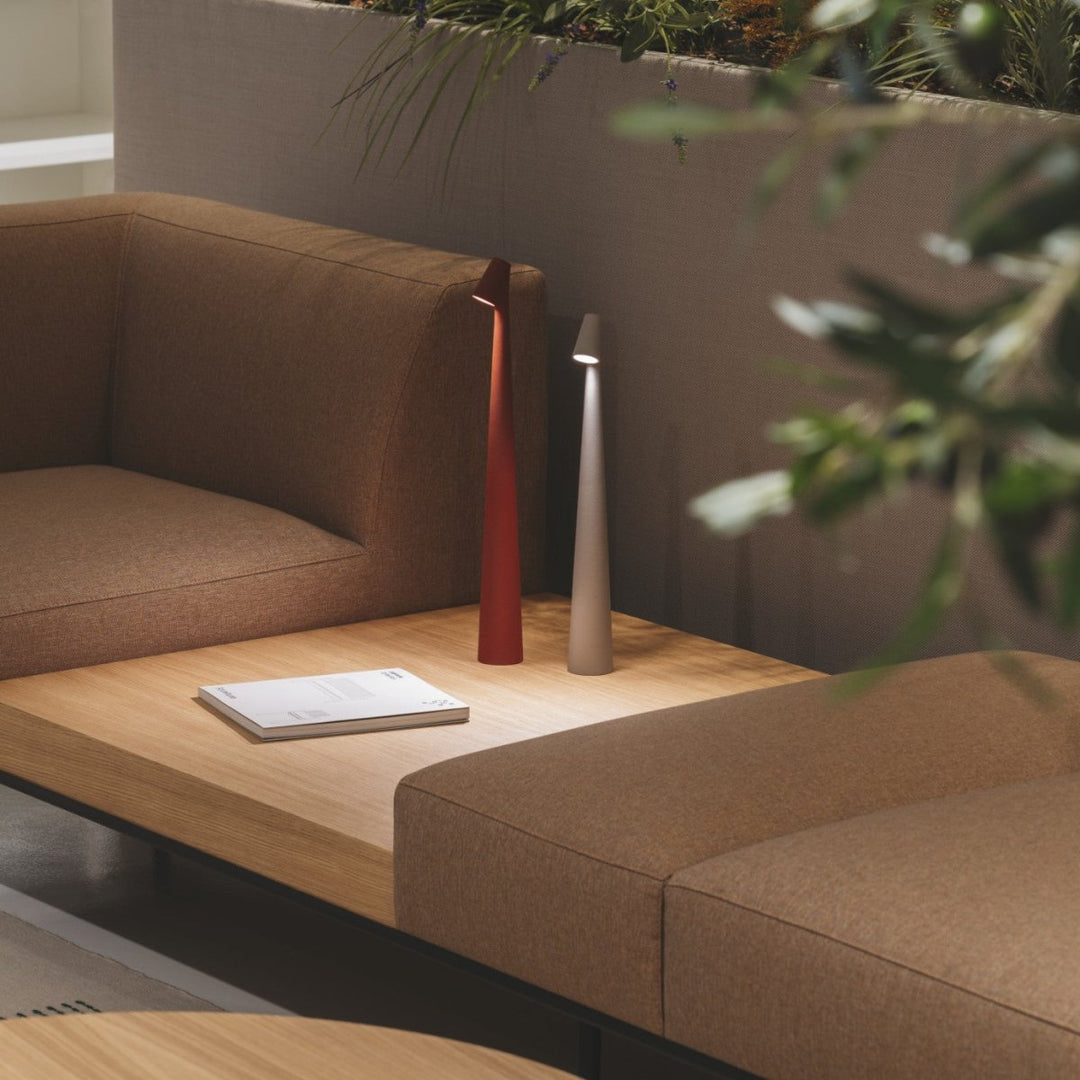 Tischleuchte | Minimalist Eleganz trifft auf Flexibilität