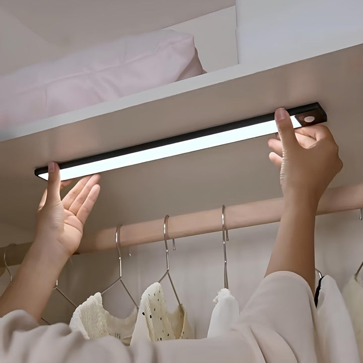 LED Sensorlampe | Kabellos & Einstellbare Lichtfarben