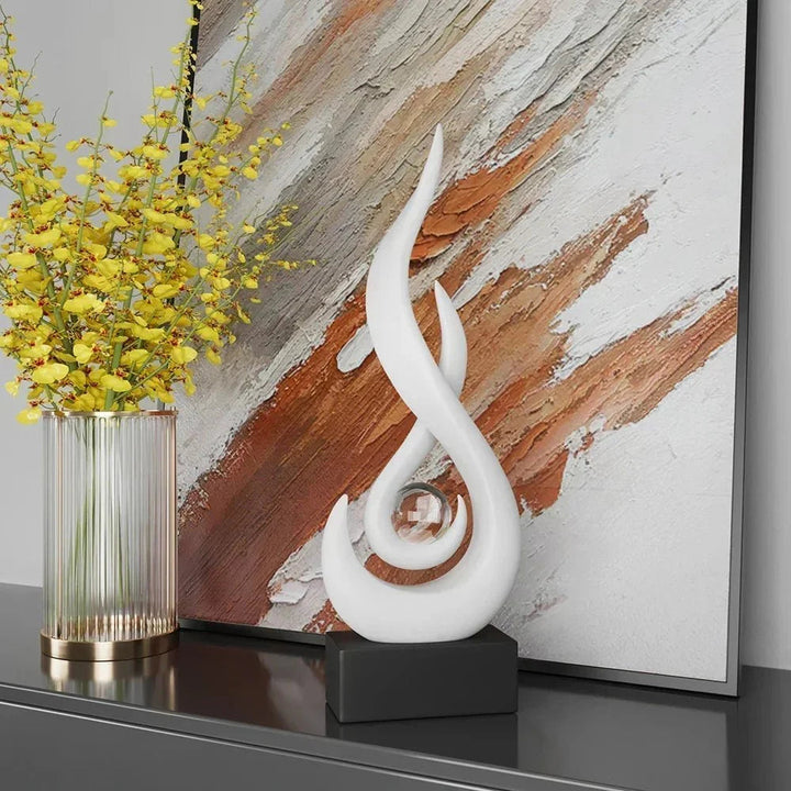 Abstrakte Statue | Moderner Schmuck