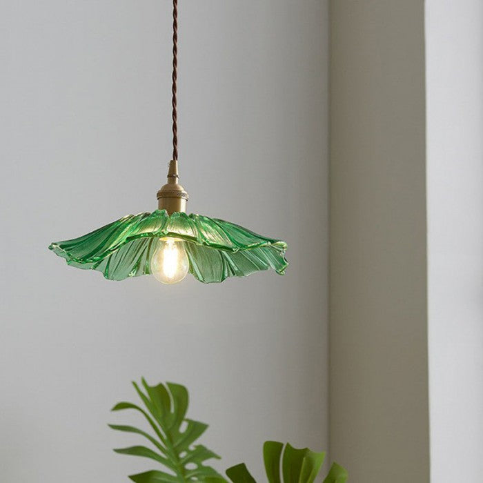 Pendant lamp with flower shade | Decorative design